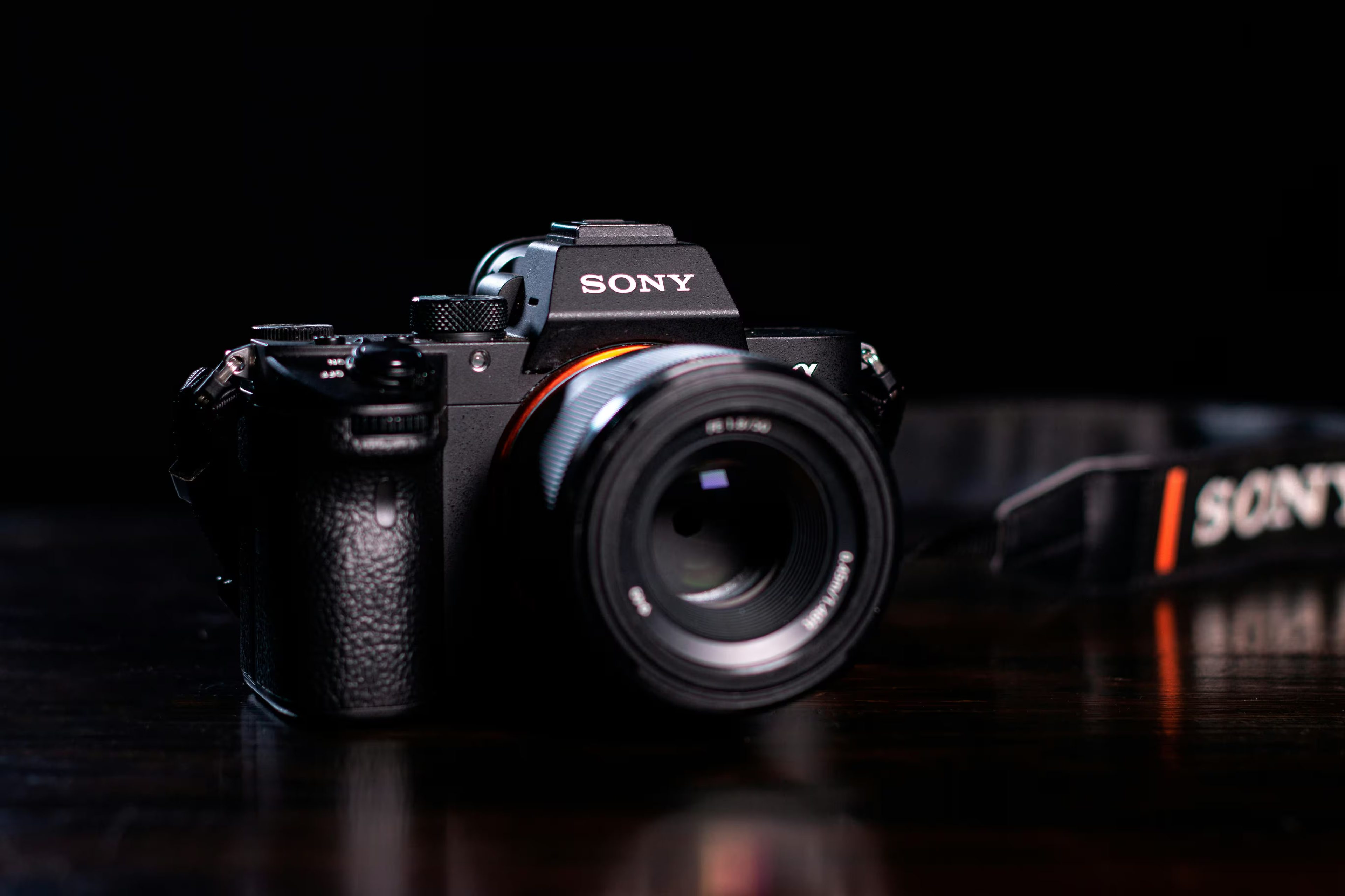 A full review of three compact wide-angle Sigma Contemporary lenses for Sony E-mount: 17mm F4, 24mm F2, and 24mm F3.5. Compare specs, lenses, and prices.