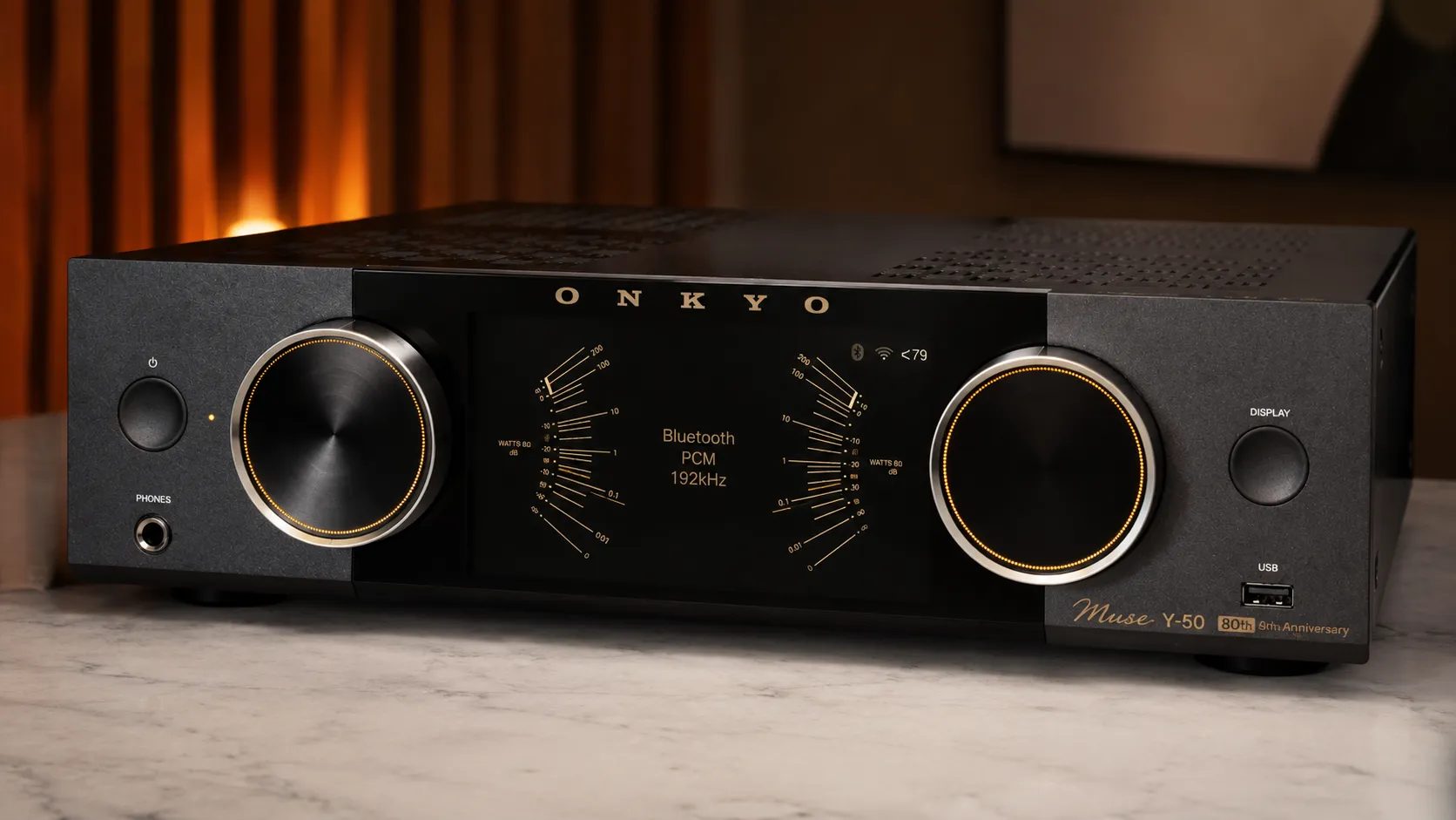 Full review of the Onkyo Muse 80th Anniversary Edition: specifications, design, price $1,699, availability August 2026. Everything about the limited edition of the legendary amplifier.
