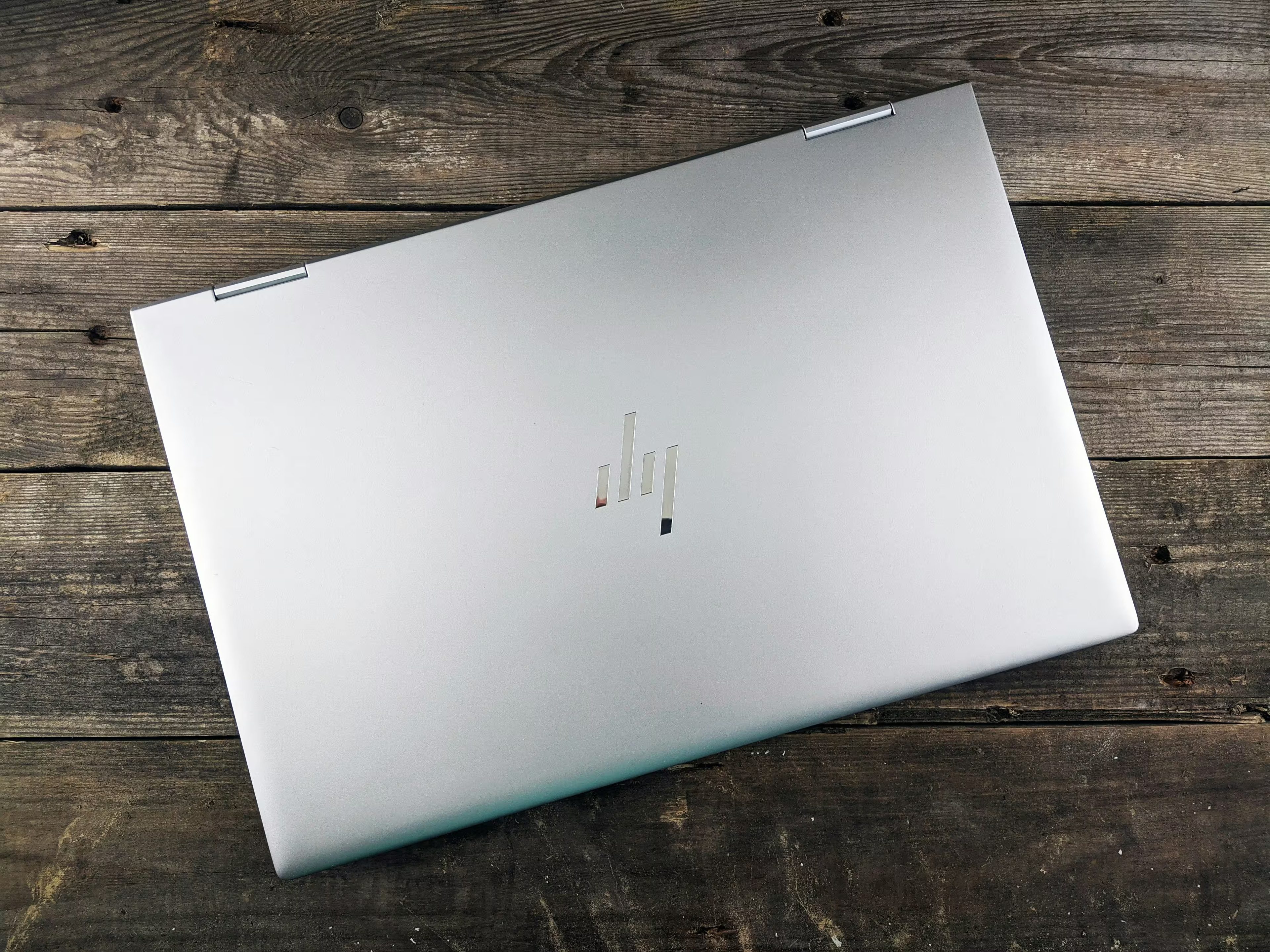 Огляд HP EliteBook X G2a, G2i та G2q: характеристики, відмінності процесорів AMD, Intel та Qualcomm, автономність до 29 годин та OLED 3K. Порівняння моделей.