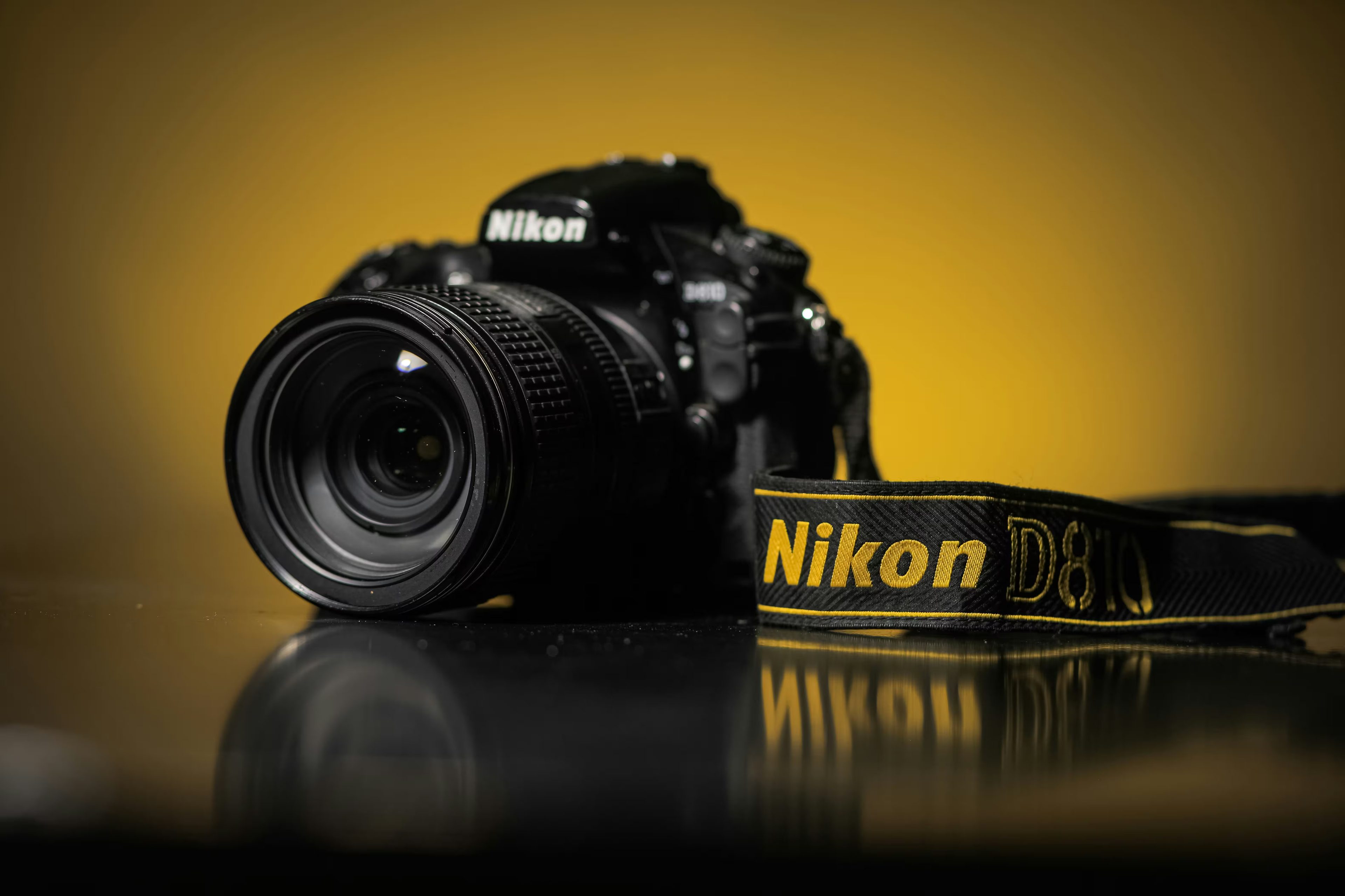 Повний огляд Nikon Z9 II: 46 Мп, 60 fps RAW, відео 8.3K/60p, автофокус з AI та процесор EXPEED 7. Дізнайтеся все про флагман Nikon 2026 року.