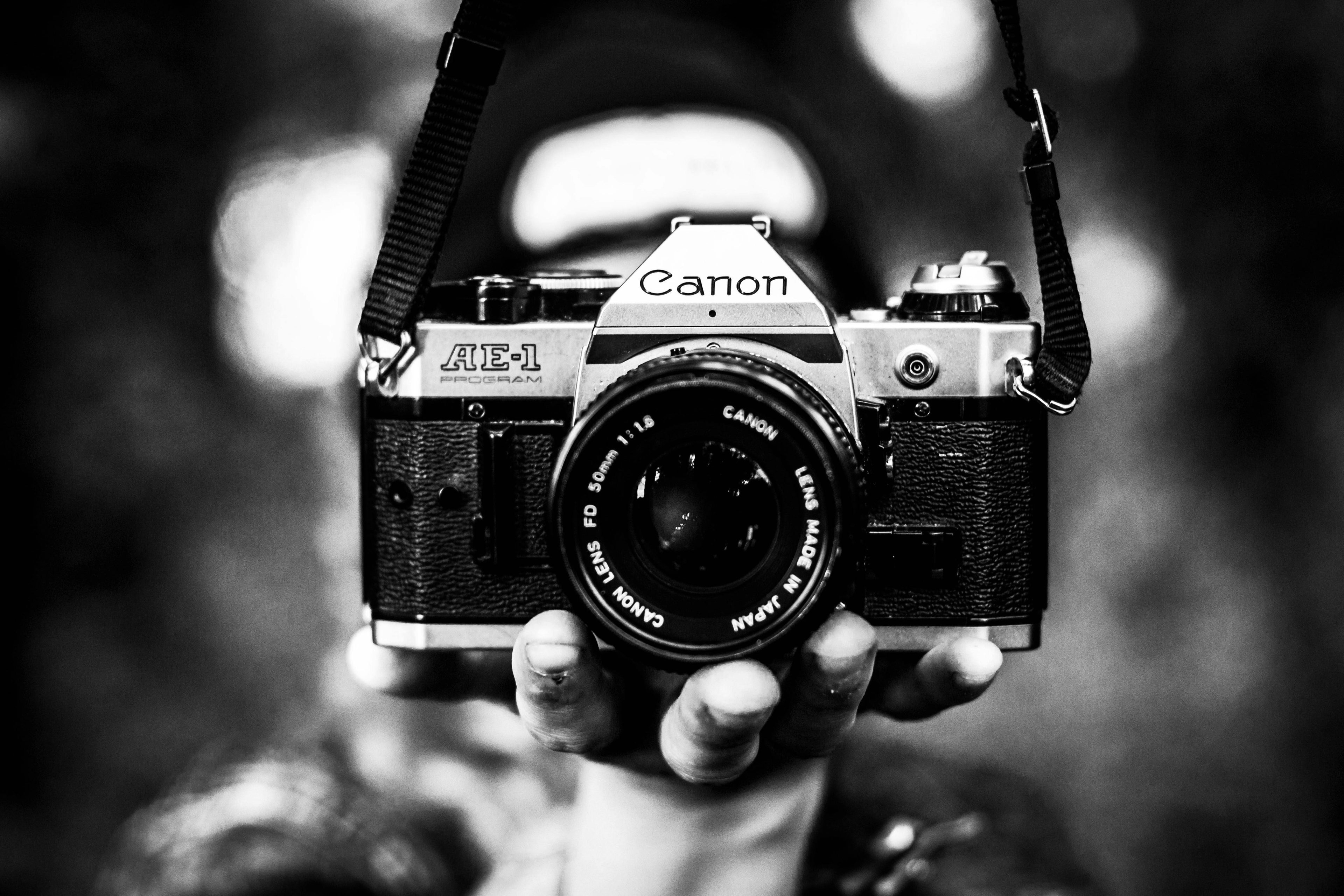 Canon EOS RE-1 Will Appear In April 2026. All Specifications, Price Around $2000, AE-1 Design And Full-Frame 32.5MP Sensor. Detailed Review Of The New Retro Camera.