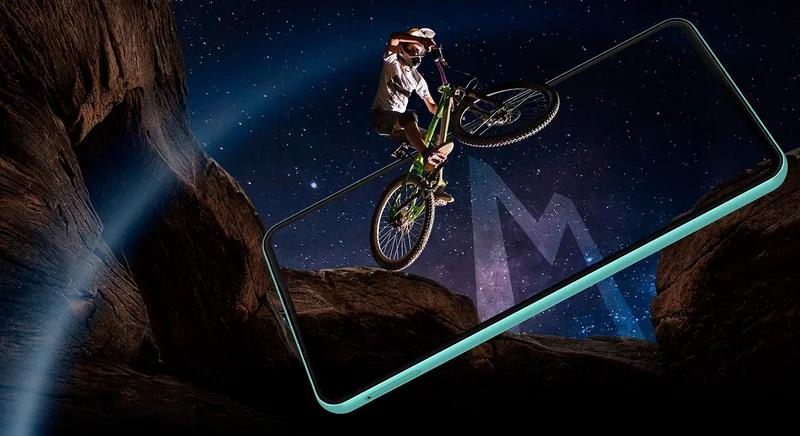 Samsung_Galaxy_M55s_5G_05.webp